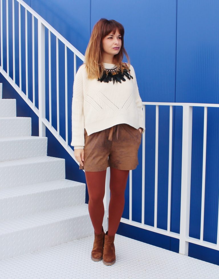 Calzedonia tights * MAV Magazine by Aurora Vega