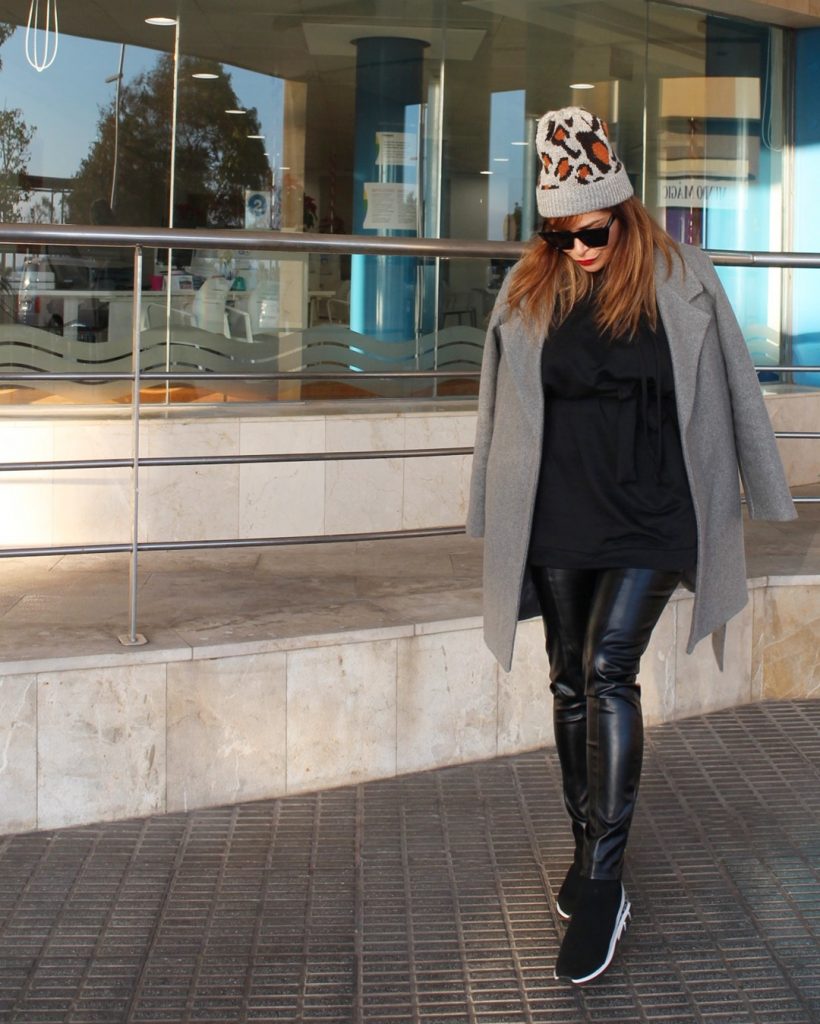 Cómo combinar unos leggings efecto cuero * MAGAZINE by Aurora Vega