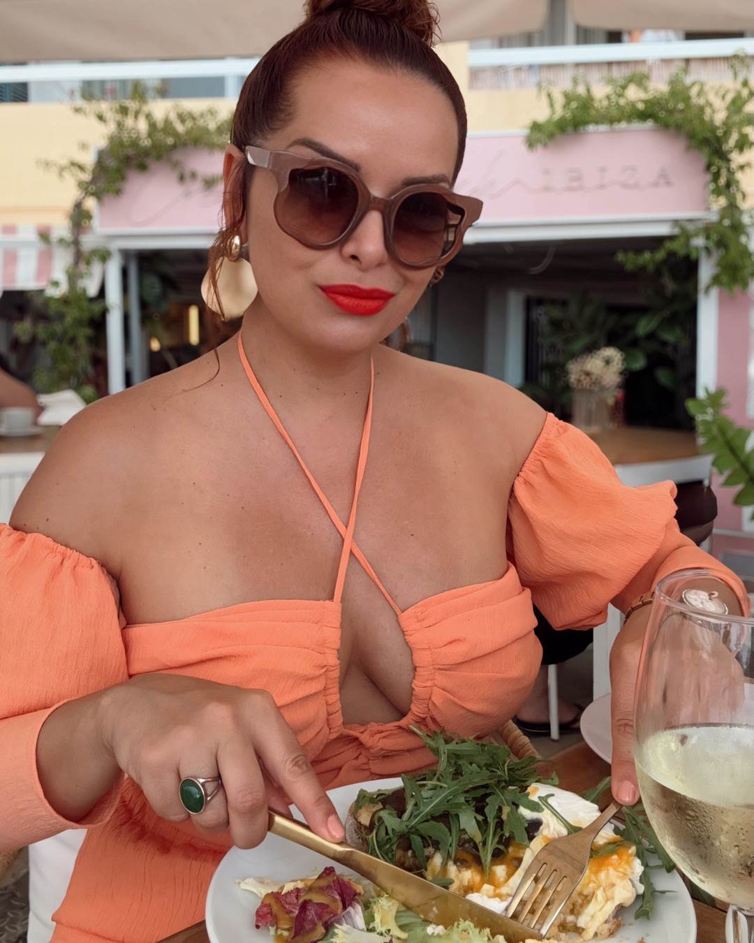 cremat beach ibiza, restaurantes ibiza, ibiza restaurants, ibiza foodie, aurora vega foodie, el mejor brunch en ibiza, dónde comer en ibiza, planes en ibiza