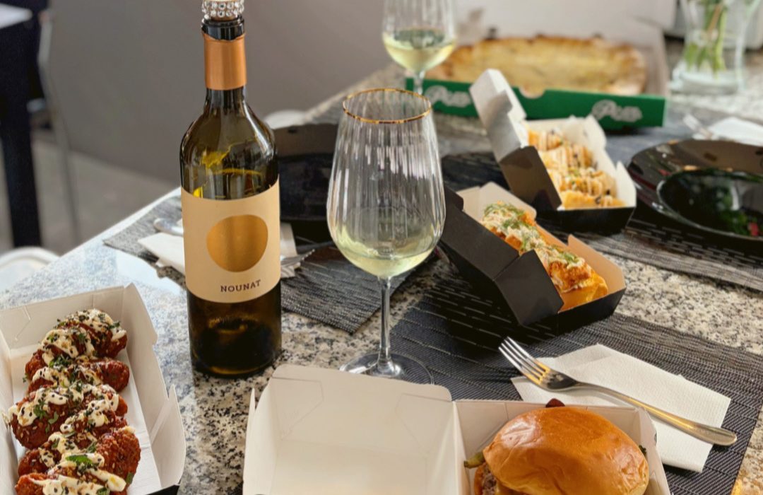 by indivisible, nuevo local by indivisible, restaurantes mallorca, mallorca restaurants, dónde comer en mallorca, aurora vega foodie, mav magazine