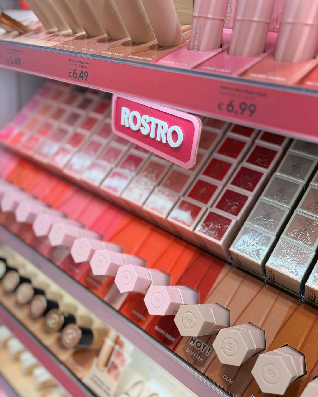 SHEGLAM, PERFUMERÍAS TIN TIN, SHEGLAM en perfumerías tin tin, SHEGLAM en tiendas físicas, mav magazine, aurora vega personal shopper