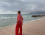 look rojo y rosa, look con camisa de rayas, embajadora shein, look shein, personal shopper mallorca, estilista mallorca, cómo combinar una camisa de rayas