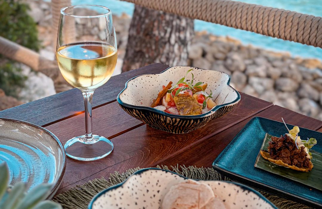 la calita de portals, la calita de portals mallorca, dónde está la calita de portals, restaurantes con vistas al mar mallorca, restaurantes mallorca, aurora vega foodie